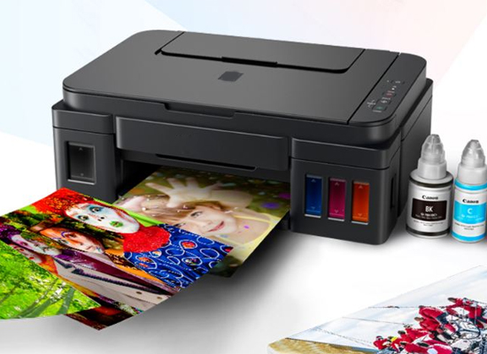 Su-dung-may-in-phun-mau-co-nhung-loi-ich-gi