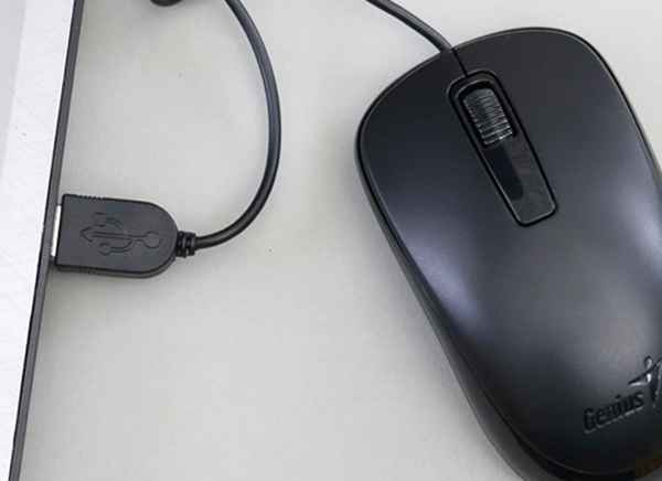 cach-sua-loi-cong-usb-tren-laptop-khong-nhan-thiet
