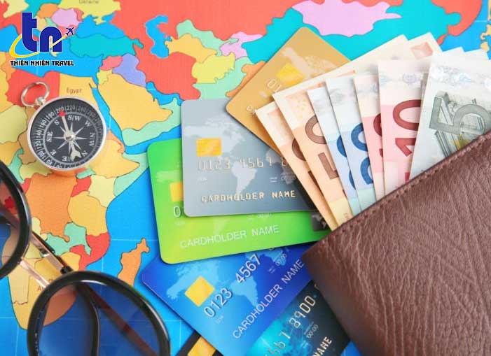 10-vat-dung-can-chuan-bi-khi-di-du-lich