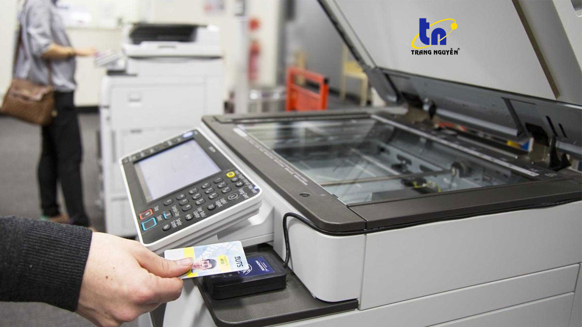 meo-nhan-biet-o-cung-may-photocopy-bi-hong
